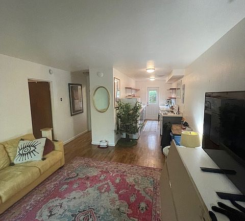 3rd image of 3200 S Edmunds St #2
