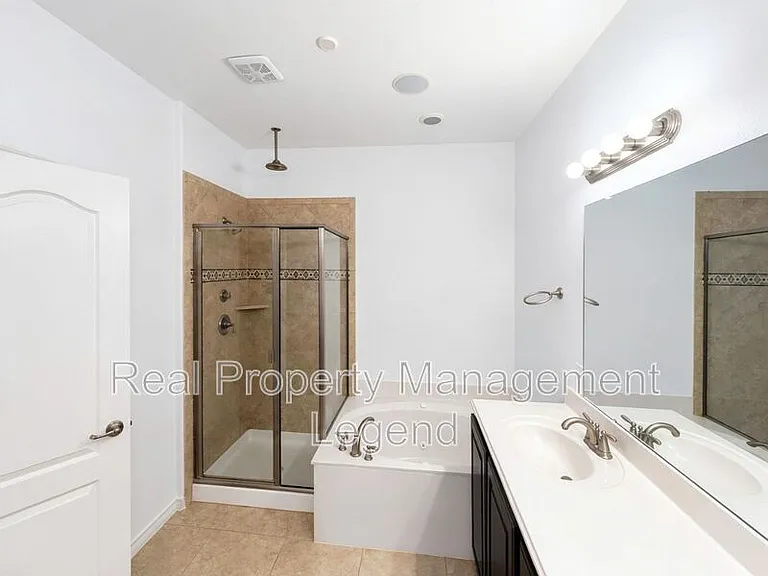 5729 Knox Dr — Photo 25