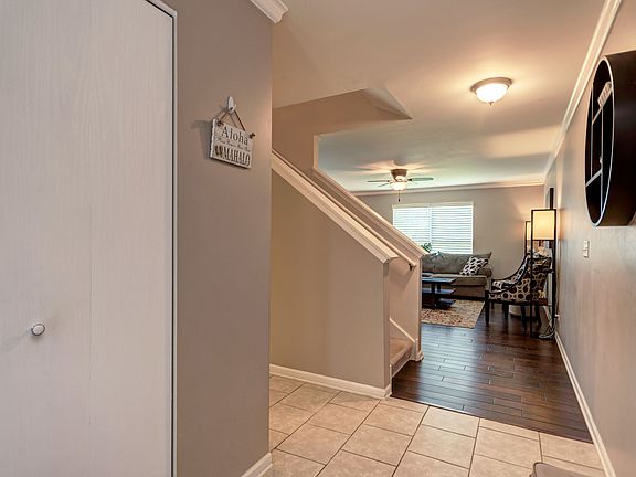 2nd image of 3219 Foxridge Ct