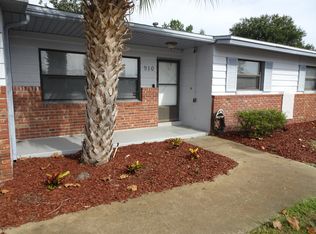 910 Penny Dr, Titusville, FL 32780