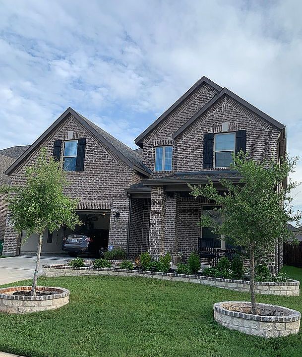 1st image of 2913 Hackberry Creek Trl