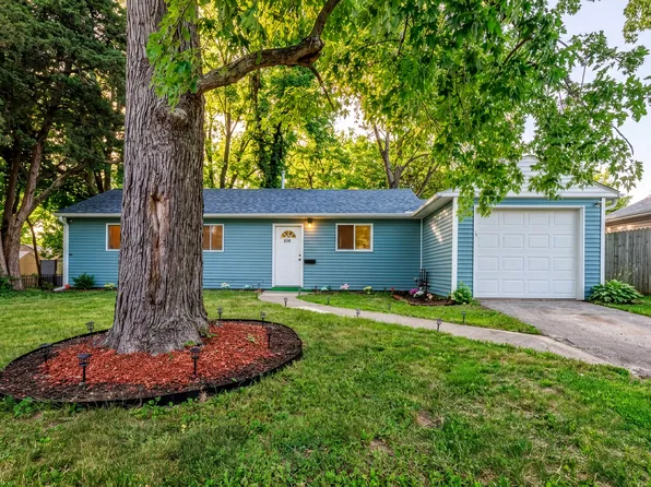 210 Mantua St, Park Forest, IL 60466