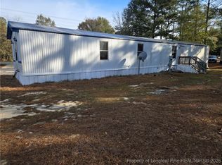 2222 Sand Hill Rd, Hope Mills, NC 28348