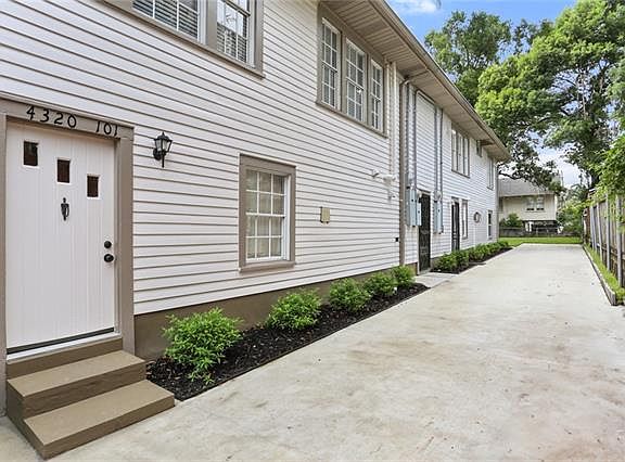 2nd image of 4320 S Tonti St #101