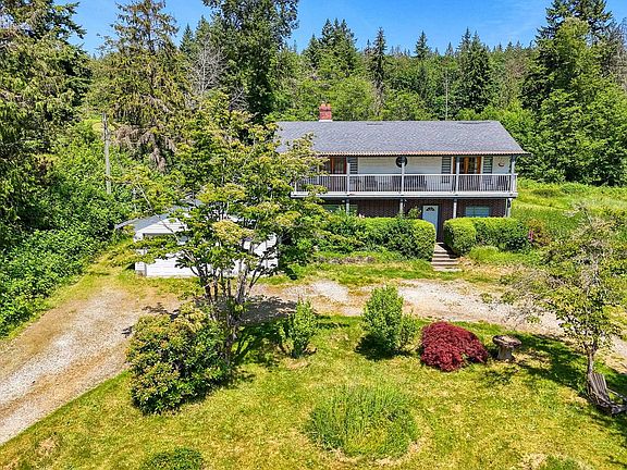 2nd image of 10022 Rolley Cres