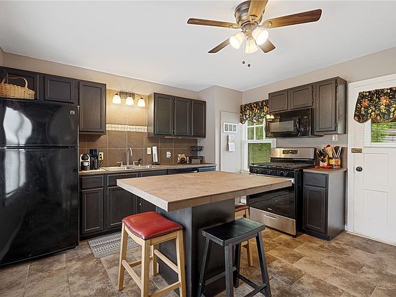 5th image of 1009 W Gibson St