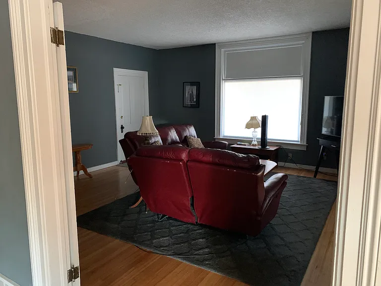 3 S Rodney St — Photo 3