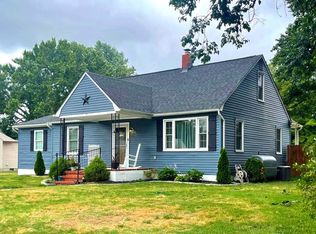 8 Margaret Ave, Pasadena, MD