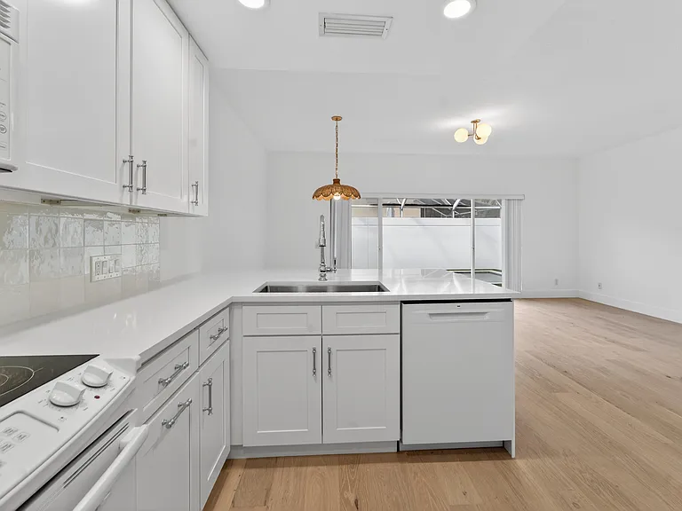 3 Oakland Ct — Photo 17