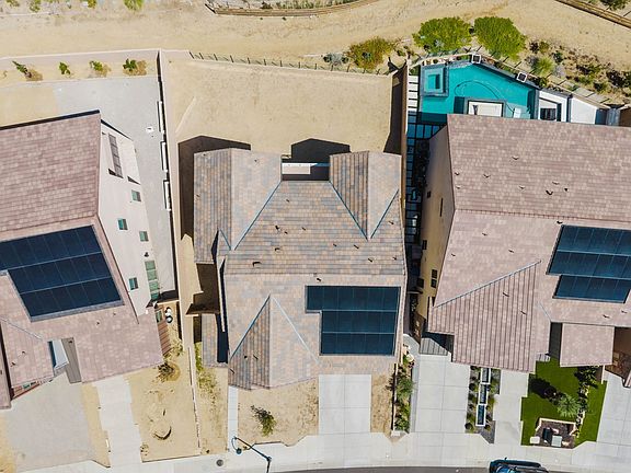 5th image of 11716 Canoga Ave