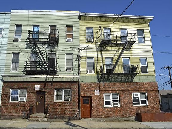 3rd image of 76 Hancock Ave APT 1