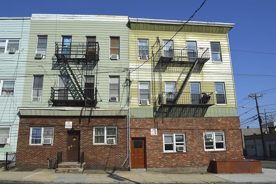1st image of 76 Hancock Ave APT 3