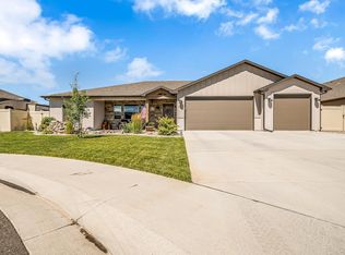 411 Woodland Ct, Fruita, CO 81521