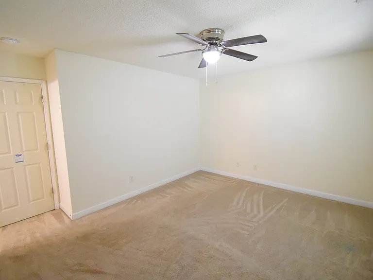 1431 Olde Justin Pl — Photo 18