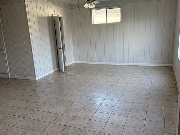 2nd image of 213 Mayhaw Dr