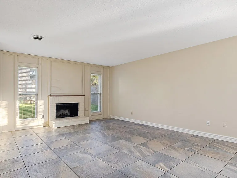 10810 Sugar Hill Dr #B — Photo 8