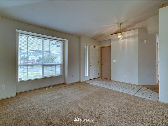 5th image of 21923 43rd Avenue Ct E