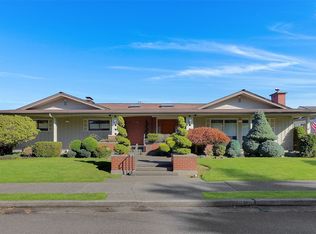3218 Viewcrest Dr NE, Bremerton, WA 98310