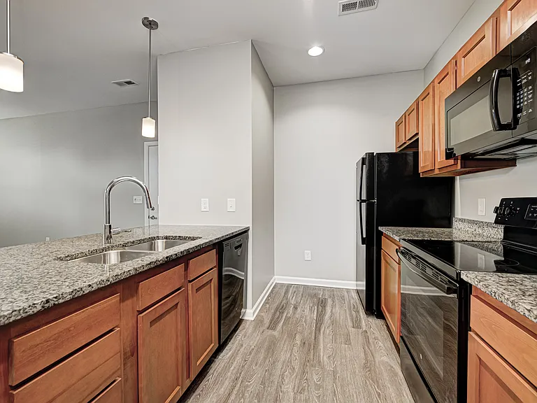 Slate Run Lofts and Apartments — Photo 10