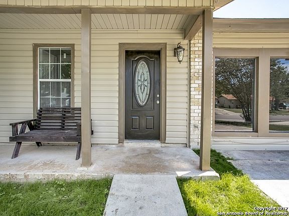 4th image of 7438 Timbercreek Dr