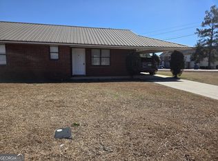322 Randolph Dr, Vidalia, GA 30474