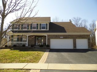26155 W Ravine Woods Dr, Channahon, IL 60410