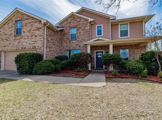 225 Pinewood Trl, Forney, TX 75126
