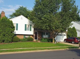 5416 Tree Line Dr, Centreville, VA 20120