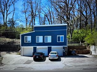 1043 N Main St, Ann Arbor, MI 48104