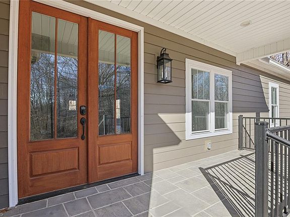 3rd image of 1134 Godbey Rd