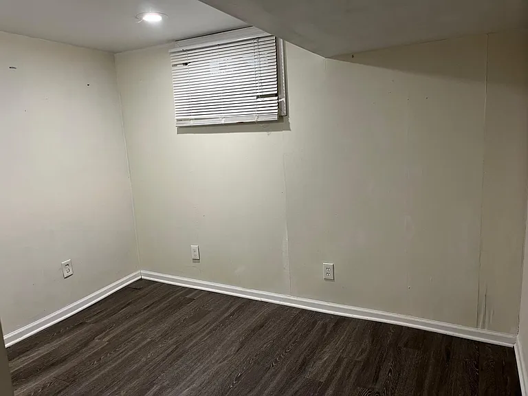 3rd Basement Bedroom!