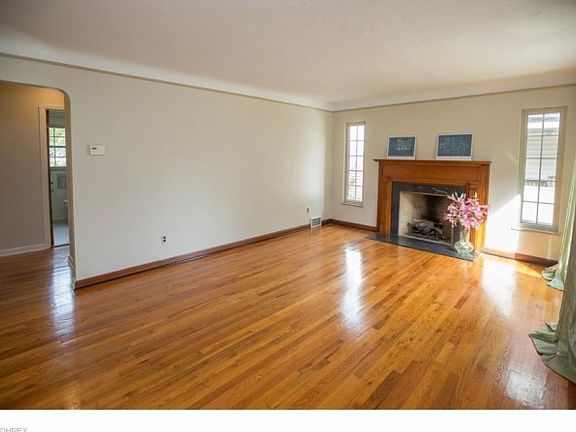 2nd image of 4008 W 204th St