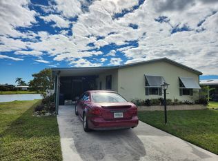8211 Lakeshore Dr, Ellenton, FL 34222