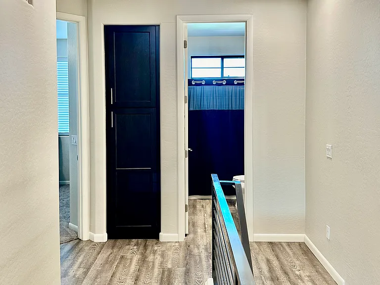 2090 S Dorsey Ln #1033 — Photo 8