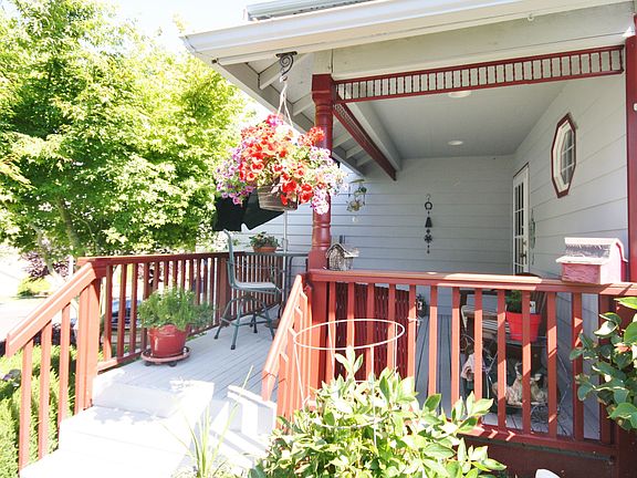 Large Covered Front Porch