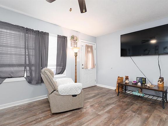 5th image of 5294 Ashland Ave
