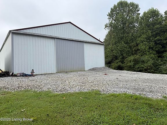 5th image of 3716 Valley Creek Dr