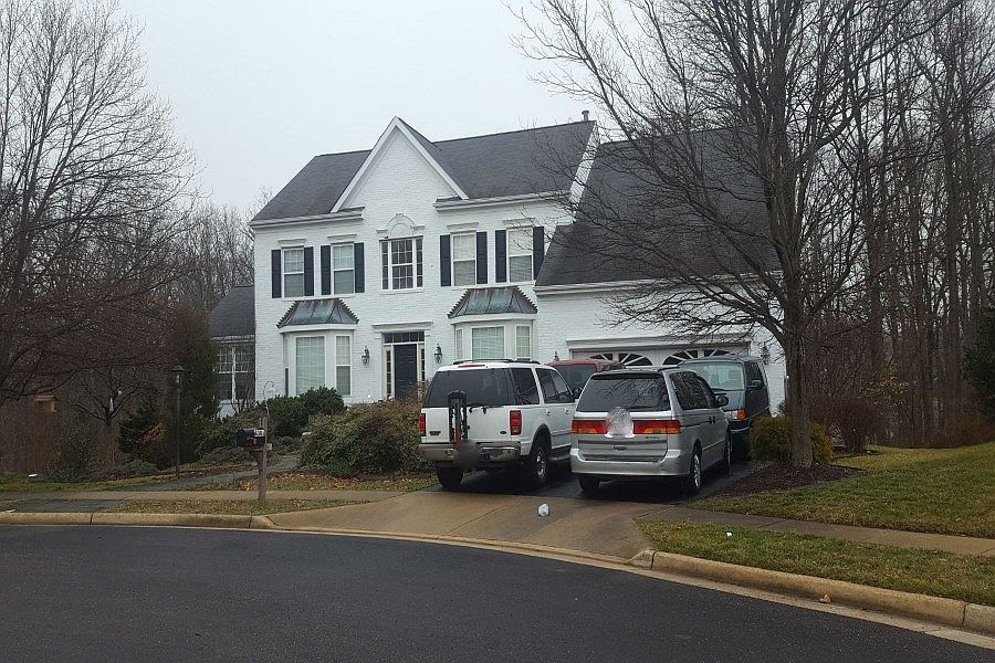 2nd image of 4301 Mission Ct