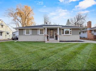 1437 E Glendale Ave, Appleton, WI 54911