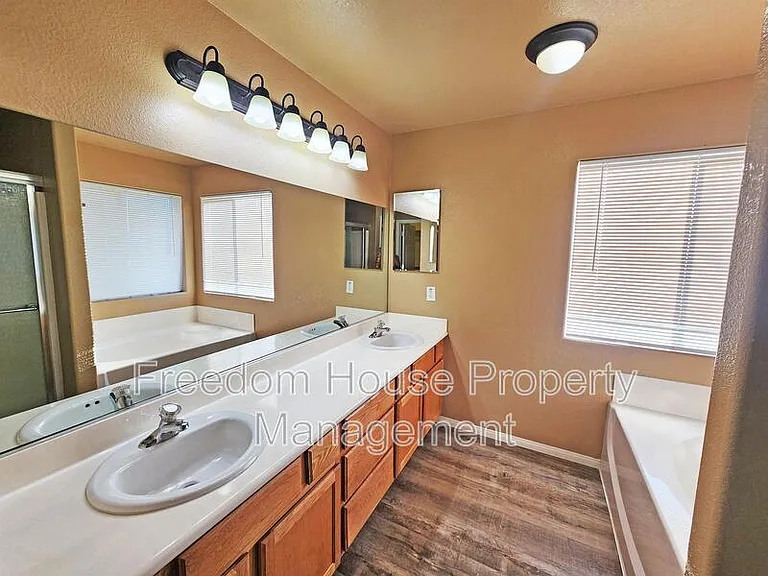 3680 Ravine Ave — Photo 15