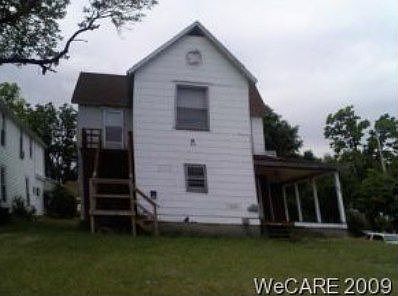 2nd image of 900 E Elm St