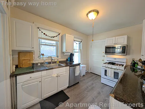 18 Sanborn Ave #6 Photo 1
