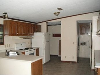 4th image of 181 Rock Creek Dr