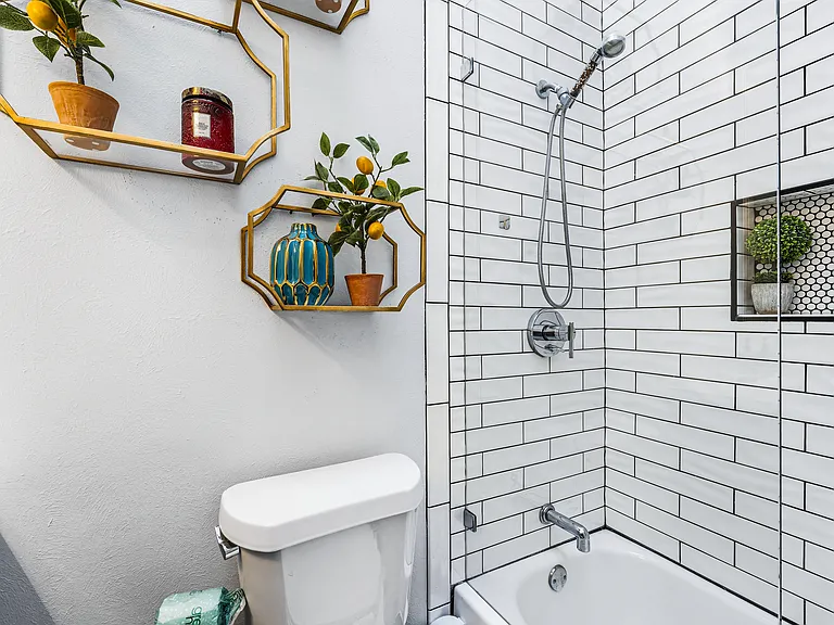 4517 Holland Ave #107 — Photo 21