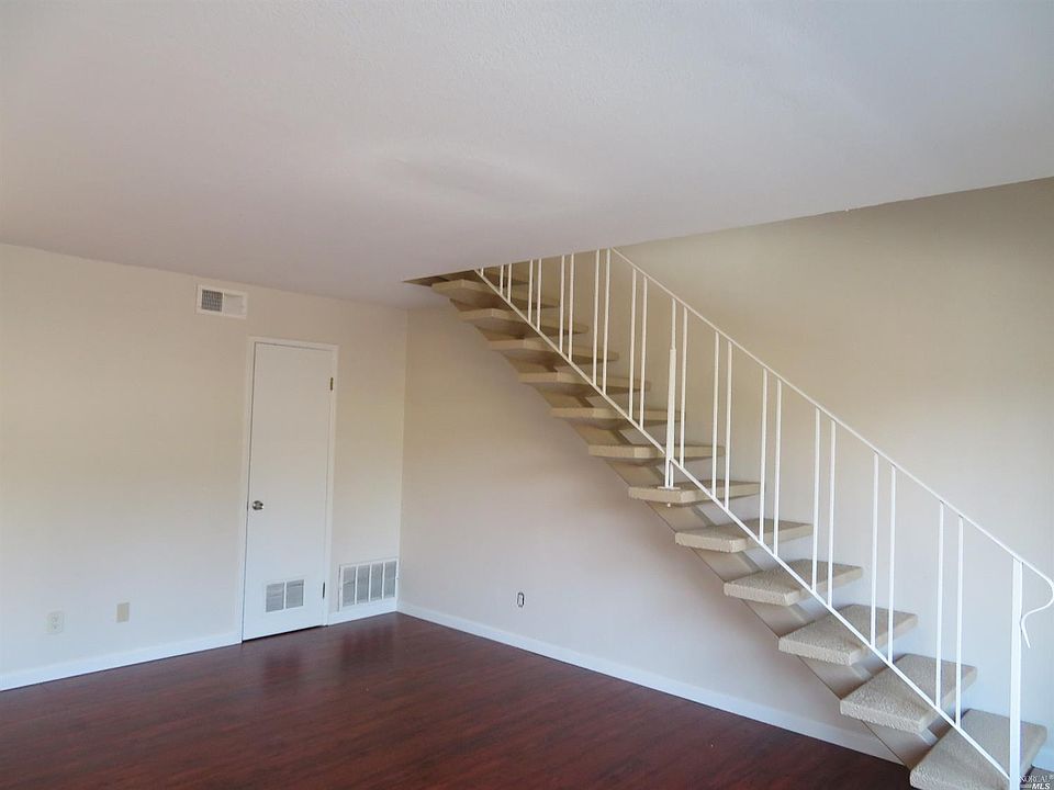 1st image of 1218 Dana Dr APT C