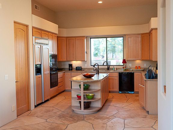 3rd image of 34770 N Los Reales Dr N