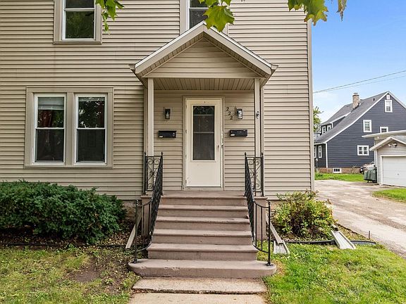 2nd image of 222 5th St