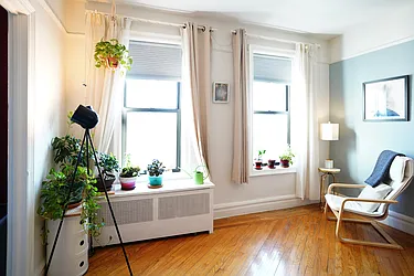 Sold by Winzone Realty Inc