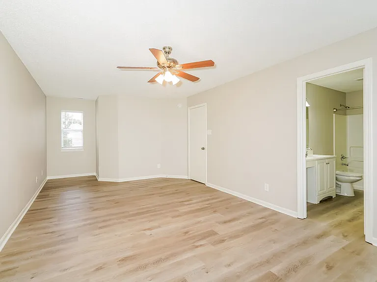 1245 Kenwood Dr — Photo 11