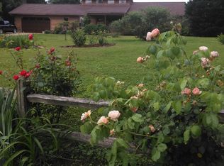 556 Poplar Springs Dr, Rogersville, AL 35652